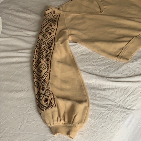 Cropped long sleeve free people sweater!! - Picture 2 of 5